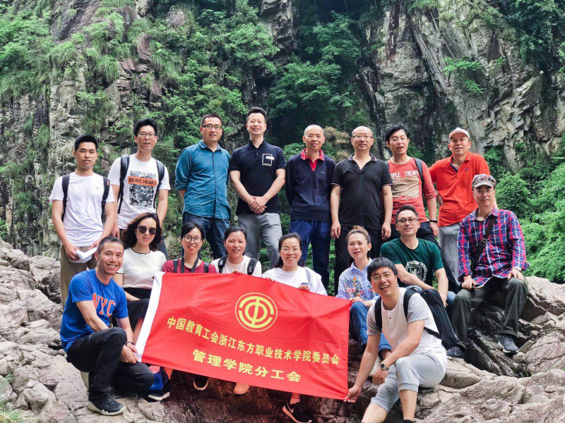 微信图片_20190521162826_副本.jpg
